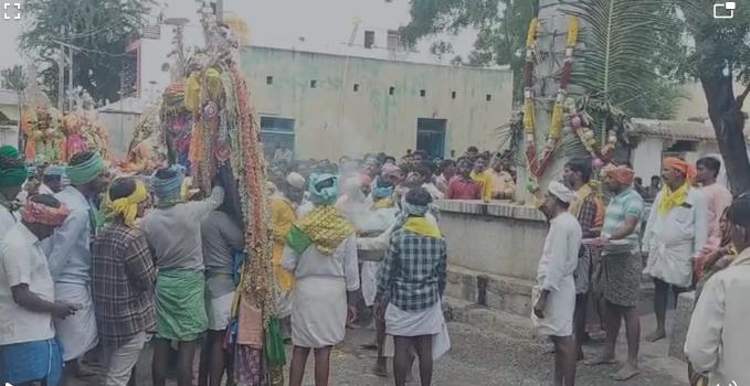 ಗಣಿ ಜಿಲ್ಲೆ ಬಳ್ಳಾರಿಯಲ್ಲಿ ಅದ್ದೂರಿ ಮೊಹರಂ ಆಚರಣೆ ಗಣಿ ಜಿಲ್ಲೆ ಬಳ್ಳಾರಿಯಲ್ಲಿ ಅದ್ದೂರಿ ಮೊಹರಂ ಆಚರಣೆ