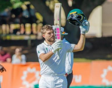 ಟೆಸ್ಟ್ ಕ್ರಿಕೆಟ್ : ವಿಯಾನ್ ಮಲ್ಡರ್ ಭರ್ಜರಿ ದ್ವಿಶತಕ ಟೆಸ್ಟ್ ಕ್ರಿಕೆಟ್ : ವಿಯಾನ್ ಮಲ್ಡರ್ ಭರ್ಜರಿ ದ್ವಿಶತಕ