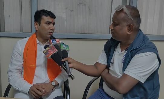 2028 ರ ಅಸೆoಬ್ಲಿ ಎಲೆಕ್ಷನ್ ನಲ್ಲಿ Bjp ಗೆಲ್ಲಿಸಿ ಕಾಂಗ್ರೆಸ್ ಸೋಲಿಸುತ್ತೇವೆ ಎಂದು ಶಪಥ ಮಾಡಿದ ಯೂತ್ ಲೀಡರ್ ಚೇತನ್ ಅಂಗಡಿ