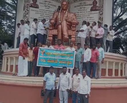 ಯಳಂದೂರು ಧಮ್ಮ ಕೇಂದ್ರದಲ್ಲಿ ಗುರು ಪೂರ್ಣಿಮಾ  ಯಳಂದೂರು ಧಮ್ಮ ಕೇಂದ್ರದಲ್ಲಿ ಗುರು ಪೂರ್ಣಿಮಾ