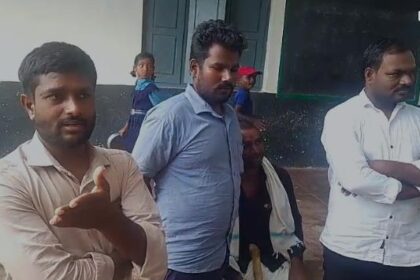 ನೀರಿಗಾಗಿ ಪರುದಾಡುತ್ತಿರುವ ವಿದ್ಯಾರ್ಥಿಗಳು