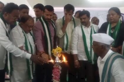 ” ಜೆಡಿಎಸ್ ಪಕ್ಷಕ್ಕೆ ಮೊಸ ಮಾಡಿದರು ಪಕ್ಷ ಕುಗ್ಗಿಲ್ಲ ಬಲಿಷ್ಠವಾಗಿದೆ ಪೂರ್ವ ಭಾವಿ ಸಭೆಯಲ್ಲಿ ಗುಡಿಗಿದ – ರಮೇಶ್ ಗೌಡ್ರು “