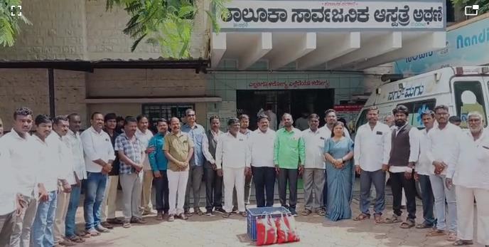 ಹನುಮಂತ ಅರ್ದಊರ ಅವರ 38ನೇ ಹುಟ್ಟುಹಬ್ಬ ಆಚರಣೆ ಹನುಮಂತ ಅರ್ದಊರ ಅವರ 38ನೇ ಹುಟ್ಟುಹಬ್ಬ ಆಚರಣೆ