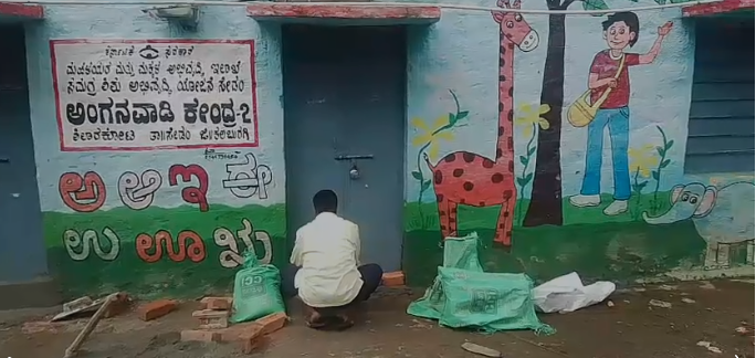 ವರದಿಗೆ ಎಚ್ಚೆತ್ತುಕೊಂಡ ಊರಿನ ಪ್ರಮುಖರು