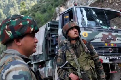 ಜಮ್ಮು ಮತ್ತು ಕಾಶ್ಮೀರದಲ್ಲಿ ನೆಲಬಾಂಬ್ ಸ್ಫೋಟ: ಓರ್ವ ಸೈನಿಕ, ಇಬ್ಬರಿಗೆ ಗಾಯ