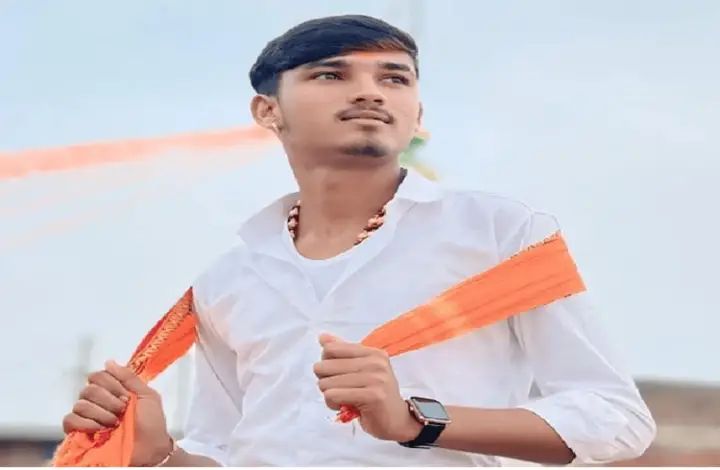 ಅಪಘಾತದಲ್ಲಿ ಸತ್ತಿಲ್ಲ ಖ್ಯಾತ ಗಾಯಕ : 5 ಸಾವಿರಕ್ಕಾಗಿ ಹತ್ಯೆಗೈದ ರಾಕ್ಷಸರು ಅಪಘಾತದಲ್ಲಿ ಸತ್ತಿಲ್ಲ ಖ್ಯಾತ ಗಾಯಕ : 5 ಸಾವಿರಕ್ಕಾಗಿ ಹತ್ಯೆಗೈದ ರಾಕ್ಷಸರು