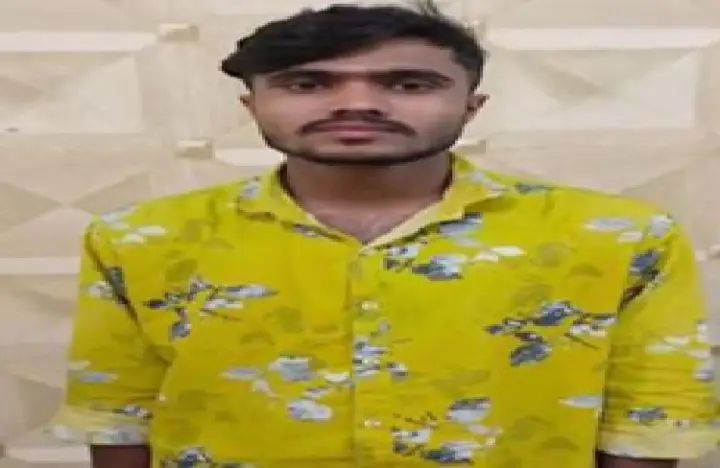 ಯುವತಿಯರ ವಿಡಿಯೋ ತೆಗೆದು ಇನ್ಸ್ಟಾಗ್ರಾಮ್ ನಲ್ಲಿ ಅಪ್ಲೋಡ್ ಕಾಮುಕ ಅರೆಸ್ಟ್ ಯುವತಿಯರ ವಿಡಿಯೋ ತೆಗೆದು ಇನ್ಸ್ಟಾಗ್ರಾಮ್ ನಲ್ಲಿ ಅಪ್ಲೋಡ್ ಕಾಮುಕ ಅರೆಸ್ಟ್