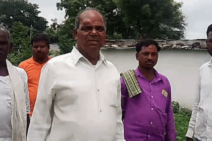 ಅಪಘಾತ ಸ್ಥಿತಿಯಲ್ಲಿ ಹೈ ಹೊಲ್ಟೆಜ್ ಕರೆಂಟ್ ಕಂಬಗಳು: ಸ್ಥಳಾಂತರ ಮಾಡುವಂತೆ ಗ್ರಾಮಸ್ಥರ ಮನವಿ.