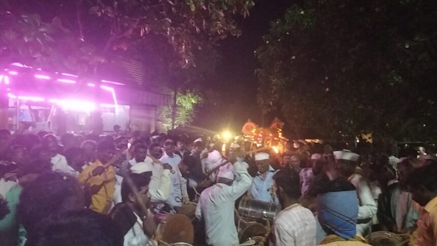 ಸಡಗರ, ಸಂಭ್ರಮದಿಂದ ಜರುಗಿದ ಐಗಳಿ ಬಬಲಾದಿ ಮಠದ ಜಾತ್ರೆ ಸಡಗರ, ಸಂಭ್ರಮದಿಂದ ಜರುಗಿದ ಐಗಳಿ ಬಬಲಾದಿ ಮಠದ ಜಾತ್ರೆ