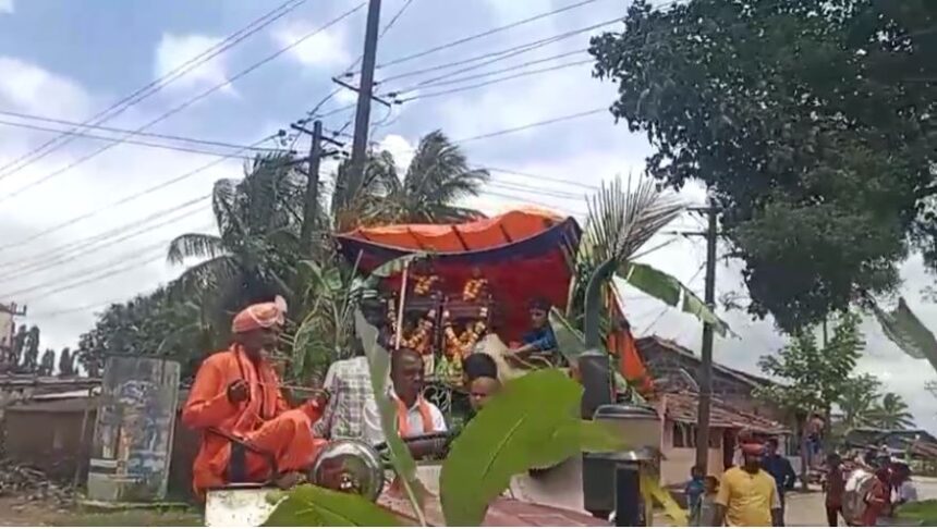 ಶ್ರಾವಣ ಮಾಸದ ನಿಮಿತ್ಯವಾಗಿ ಒಂದು ತಿಂಗಳ ಪರಿಯಂತರ ಶ್ರಾವಣ ಮಾಸದ ನಿಮಿತ್ಯವಾಗಿ ಒಂದು ತಿಂಗಳ ಪರಿಯಂತರ