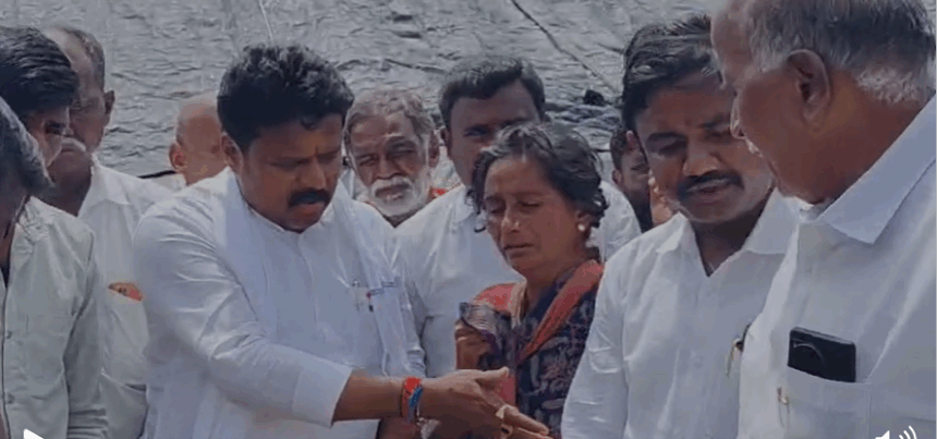 ಶಾಸಕ ದದ್ದಲ್ ರಿಂದ 5 ಲಕ್ಷ ರೂ ಪರಿಹಾರ ಚೆಕ್ ವಿತರಣೆ