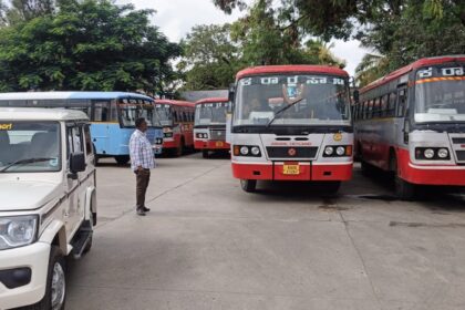 ತುರುವೇಕೆರೆಯಲ್ಲಿ ಬಸ್ ಮುಷ್ಕರ ಭಾಗಶಃ ಯಶಸ್ವಿ
