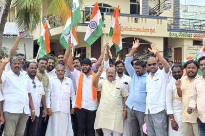 ಸಿರುಗುಪ್ಪ ಮಂಡಲ ವತಿಯಿಂದ ತಿರಂಗಾ ಯಾತ್ರೆ