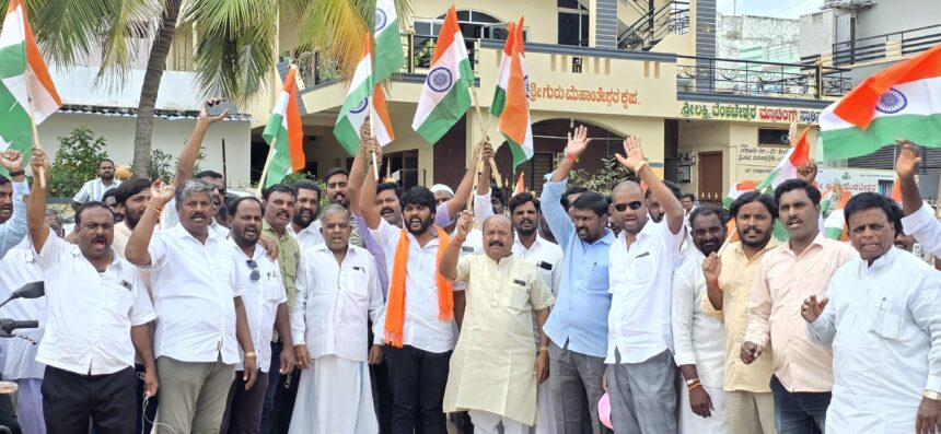 ಸಿರುಗುಪ್ಪ ಮಂಡಲ ವತಿಯಿಂದ ತಿರಂಗಾ ಯಾತ್ರೆ ಸಿರುಗುಪ್ಪ ಮಂಡಲ ವತಿಯಿಂದ ತಿರಂಗಾ ಯಾತ್ರೆ