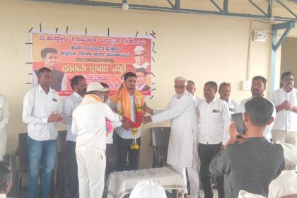 ಯಮಕನಮರಡಿ ಮತ ಕ್ಷೇತ್ರದಲ್ಲಿ ಮುಂಬರುವ ಕೆಎಬಿ ಚುನಾವಣಾ ಸಭೆ ಇಸ್ಲಾಂಪುರ ಹಾಗೂ ಶಾಬಂದರನಲ್ಲಿ ನಡೆಯಿತು.