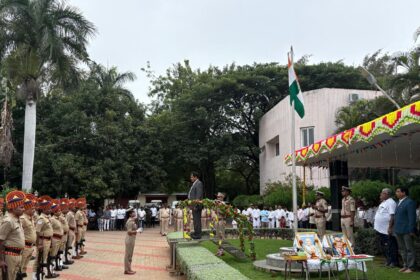 ಆಲಮಟ್ಟಿ ಕೃಷ್ಣಾ ಭಾಗ್ಯ ಜಲ ನಿಗಮದ ವತಿಯಿಂದ ಧ್ವಜಾರೋಹಣ