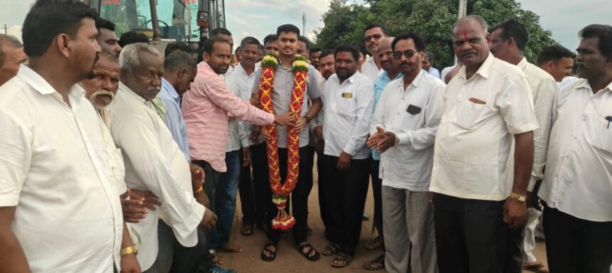 ಯಮಕನಮರಡಿ ಗುಟ್ಟಗುಡ್ಡ ಗ್ರಾಮಕ್ಕೆ ಭೇಟಿ ನೀಡಿದ  ರಾಹುಲ್ ಜಾರಕಿಹೊಳಿ