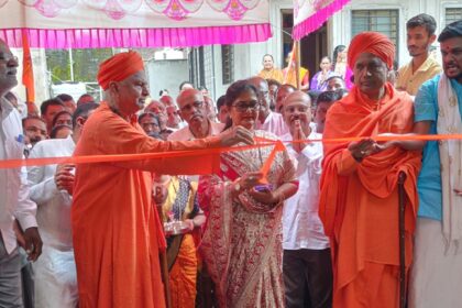 ‘ಸಮುದಾಯ ಭವನಗಳು ಭಕ್ತಿ, ಸಂಸ್ಕೃತಿಯ ಕೇಂದ್ರಗಳಾಗಲಿ’