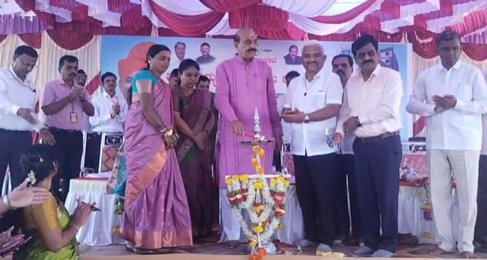 ರಾಮದುರ್ಗ ಹೆಸ್ಕಾಂ ವಿಭಾಗ ಕಛೇರಿ ಹಾಗೂ ಉಪವಿಭಾಗ ಕಛೇರಿಯ ನೂತನ ಕಟ್ಟಡ ಉದ್ಘಾಟನೆ