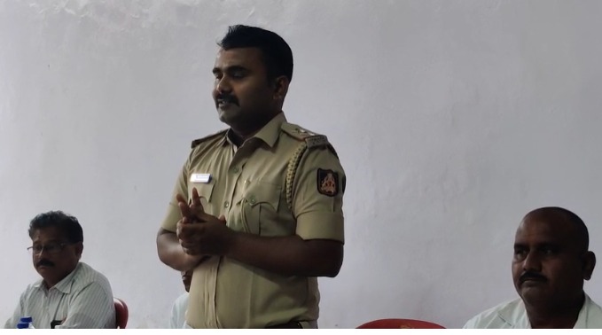 ‘ಗಣೇಶ ಹಬ್ಬವನ್ನು ಶಾಂತಿಯುತವಾಗಿ ಆಚರಿಸಿ’ ‘ಗಣೇಶ ಹಬ್ಬವನ್ನು ಶಾಂತಿಯುತವಾಗಿ ಆಚರಿಸಿ’