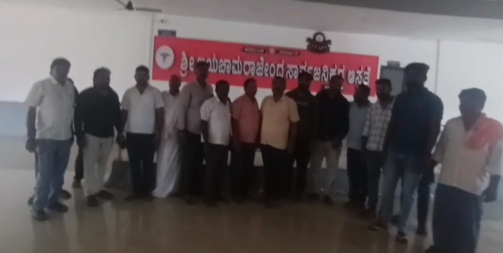 ಪ್ರಜ್ವಲ್ ರೇವಣ್ಣನವರ 34 ನೇಯ ವರ್ಷದ ಹುಟ್ಟುಹಬ್ಬ ಆಚರಣೆ ಪ್ರಜ್ವಲ್ ರೇವಣ್ಣನವರ 34 ನೇಯ ವರ್ಷದ ಹುಟ್ಟುಹಬ್ಬ ಆಚರಣೆ