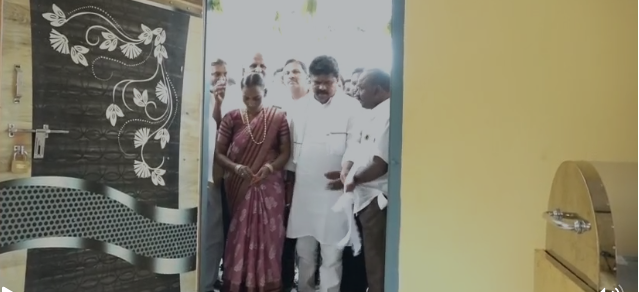 ಅಭಿವೃದ್ಧಿ ಕಾಮಗಾರಿಗಳಿಗೆ ಶಾಸಕ ಬಸನಗೌಡ ದದ್ದಲ್ ಚಾಲನೆ ಅಭಿವೃದ್ಧಿ ಕಾಮಗಾರಿಗಳಿಗೆ ಶಾಸಕ ಬಸನಗೌಡ ದದ್ದಲ್ ಚಾಲನೆ