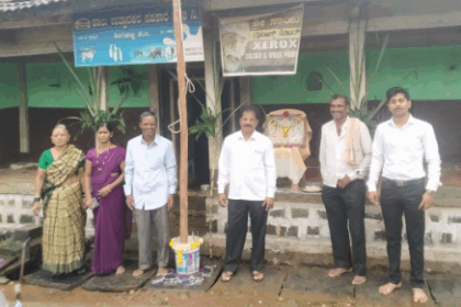 ಬಸಾಪುರ: ಶಿಗೆಹಳ್ಳಿ ಕೆಎ ಗ್ರಾಮದ ಕೆಎಂಎಫ್ ದಲ್ಲಿ ಧ್ವಜಾರೋಹಣ