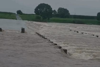 ಗಡಿಭಾಗದ ಕೆಳಹಂತದ ಸೇತುಗಳು ಈ ವರ್ಷದಲ್ಲಿ 5 ನೇ ಬಾರಿ ಮುಳುಗಡೆ