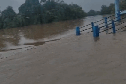 ಉಕ್ಕಿ ಹರಿಯುತ್ತಿರುವ ಮಲಪ್ರಭಾ ನದಿ..!