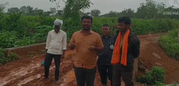 ಕೆಸರುಮಯ ರಸ್ತೆ; ಸಂಚಾರಕ್ಕೆ ತೊಂದರೆ