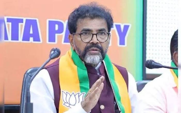 ಕಾಂಗ್ರೆಸ್ನವರು ಪಿಕ್ ಪಾಕೆಟ್ ಕಳ್ಳರಿದ್ದಂತೆ : ಛಲವಾದಿ ನಾರಾಯಣಸ್ವಾಮಿ