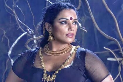 ಅಶ್ಲೀಲ ಚಿತ್ರಗಳಿಂದ ಹಣ ಗಳಿಸಿದ ಆರೋಪ : ನಟಿ ಶ್ವೇತಾ ಮೆನನ್ ವಿರುದ್ಧ ಎಫ್‌ಐಆರ್ 