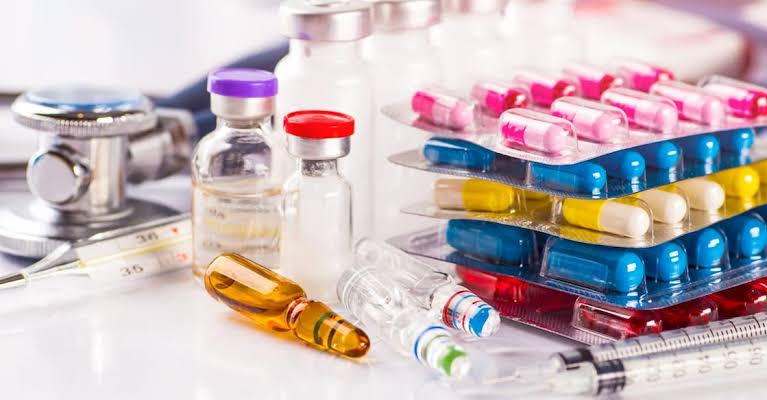 35 ಅಗತ್ಯ ಔಷಧಿಗಳ ಬೆಲೆಯನ್ನು ಇಳಿಸಿದ ಕೇಂದ್ರ ಸರ್ಕಾರ 35 ಅಗತ್ಯ ಔಷಧಿಗಳ ಬೆಲೆಯನ್ನು ಇಳಿಸಿದ ಕೇಂದ್ರ ಸರ್ಕಾರ