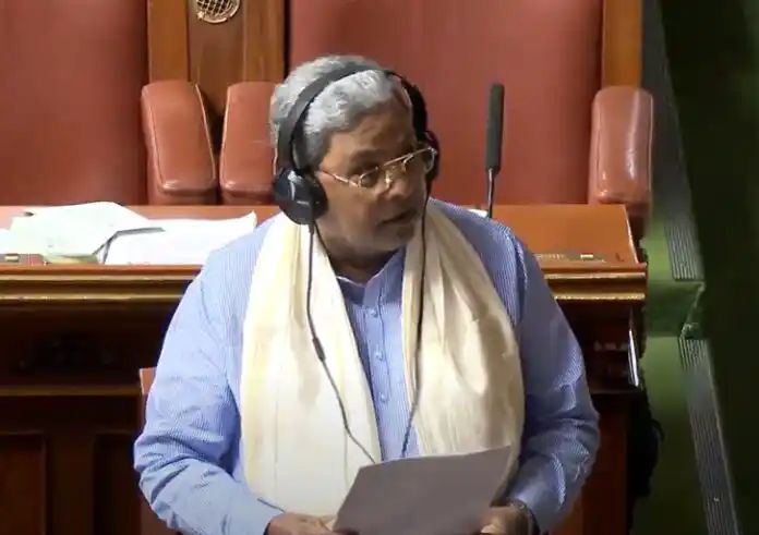 ಎಡ ಶೇ.6ರಷ್ಟು, ಬಲ ಸಮುದಾಯಕ್ಕೆ ಶೇ.6ರಷ್ಟು ಒಳಮೀಸಲಾತಿ : ಸಿದ್ದರಾಮಯ್ಯ ಘೋಷಣೆ ಎಡ ಶೇ.6ರಷ್ಟು, ಬಲ ಸಮುದಾಯಕ್ಕೆ ಶೇ.6ರಷ್ಟು ಒಳಮೀಸಲಾತಿ : ಸಿದ್ದರಾಮಯ್ಯ ಘೋಷಣೆ