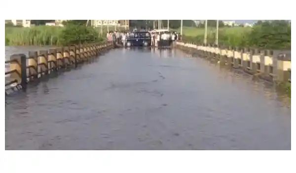 ಪ್ರವಾಹಕ್ಕೆ ಮುಧೋಳ-ಯಾದವಾಡ ಸೇತುವೆ ಮುಳುಗಡೆ : 23 ಹಳ್ಳಿಗಳ ಸಂಪರ್ಕ ಕಡಿತ