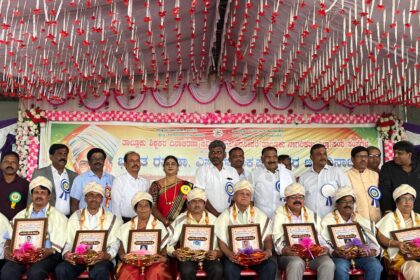 ಅರಸಿಕೆರೆ ಶಾಸಕ ಕೆಎಂ ಶಿವಲಿಂಗೇಗೌಡ ಅಧ್ಯಕ್ಷತೆಯಲ್ಲಿ ಶಿಕ್ಷಕರ ದಿನಾಚರಣೆ