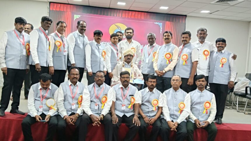 ಮಿತಿಮೀರಿದ ನಕಲಿ ಪತ್ರಕರ್ತರ ಹಾವಳಿ : ಶಿವಾನಂದ ತಗಡೂರು ಕಳವಳ ಮಿತಿಮೀರಿದ ನಕಲಿ ಪತ್ರಕರ್ತರ ಹಾವಳಿ : ಶಿವಾನಂದ ತಗಡೂರು ಕಳವಳ