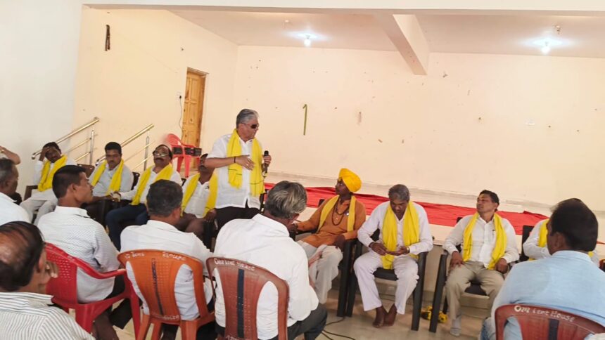 ಧರ್ಮದಲ್ಲಿ ಹಿಂದು – ಜಾತಿಯಲ್ಲಿ ಗೊಂಡ ಎಂದು ನಮೂದಿಸಿ ಒಂದೇ ಧ್ವನಿಯಲ್ಲಿ ಸಮಾಜದ ನಿರ್ಧಾರ ಧರ್ಮದಲ್ಲಿ ಹಿಂದು – ಜಾತಿಯಲ್ಲಿ ಗೊಂಡ ಎಂದು ನಮೂದಿಸಿ ಒಂದೇ ಧ್ವನಿಯಲ್ಲಿ ಸಮಾಜದ ನಿರ್ಧಾರ