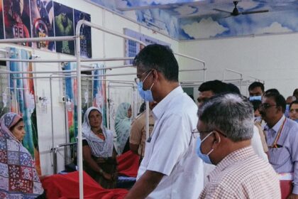 ಸಚಿವ ಸತೀಶ ಜಾರಕಿಹೊಳಿ ಅವರಿಂದ ವಿದ್ಯಾರ್ಥಿಗಳ ಆರೋಗ್ಯ ವಿಚಾರಣೆ