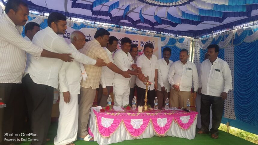 ಗುತ್ತಿಗೆದಾರರ ಸಂಘದ ತಾಲೂಕು ಘಟಕದ ವಾರ್ಷಿಕೋತ್ಸವ ಗುತ್ತಿಗೆದಾರರ ಸಂಘದ ತಾಲೂಕು ಘಟಕದ ವಾರ್ಷಿಕೋತ್ಸವ