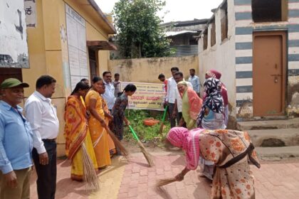 ಮನಿಹಾಳ ಗ್ರಾಮ ಪಂಚಾಯಿತಿಯಲ್ಲಿ ಸ್ವಚ್ಛ ಭಾರತ ಮಿಷನ್ – ಸ್ವಚ್ಛತೆಯೇ ಸೇವೆ 