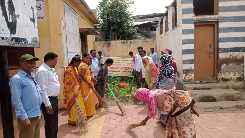 ಮನಿಹಾಳ ಗ್ರಾಮ ಪಂಚಾಯಿತಿಯಲ್ಲಿ ಸ್ವಚ್ಛ ಭಾರತ ಮಿಷನ್ – ಸ್ವಚ್ಛತೆಯೇ ಸೇವೆ ಮನಿಹಾಳ ಗ್ರಾಮ ಪಂಚಾಯಿತಿಯಲ್ಲಿ ಸ್ವಚ್ಛ ಭಾರತ ಮಿಷನ್ – ಸ್ವಚ್ಛತೆಯೇ ಸೇವೆ