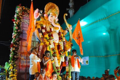 ಹಿಂದೂ ಮಹಾಸಭಾ ಗಣೇಶೋತ್ಸವ ಅದ್ದೂರಿ ಶೋಭಯಾತ್ರೆ