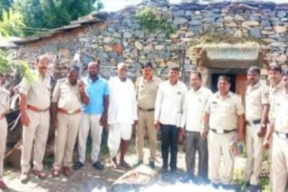  ಅಕ್ರಮ ಸೇಂದಿ ಮಾರಾಟಗಾರರ ಮೇಲೆ ಅಬಕಾರಿ ಇಲಾಖೆ ದಾಳಿ