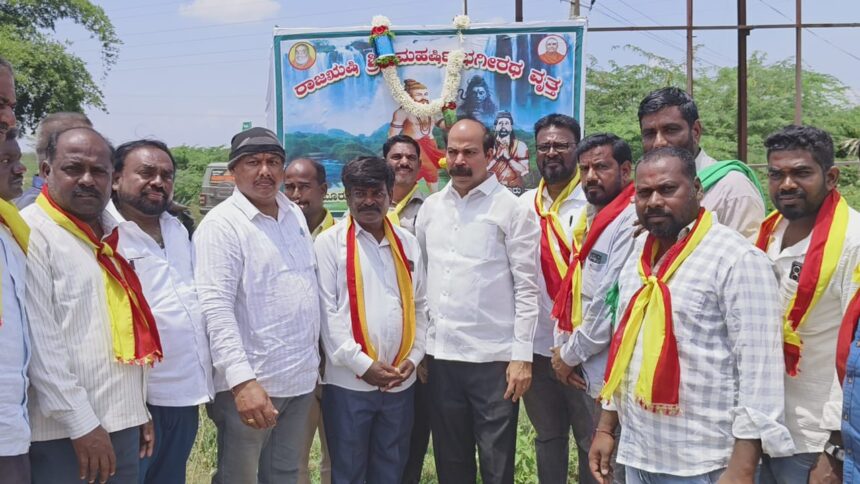 ನಿದ್ರಾದೇವೆ ಸಿನಿಮಾ ಪ್ರಚಾರಕೆ ಚಾಮರಾಜನಗರಕೆ ಆಗಮಿಸಿದ ಕ ರ ವೇ ರಾಜ್ಯ ಅಧ್ಯಕ್ಷ ಪ್ರವೀಣ್ ಶೆಟ್ಟ