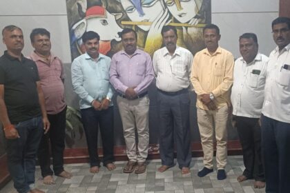 ಚಿಂತಕ ಡಾ. ಸಂಗನಬಸಪ್ಪ ಬಿರಾದಾರ್ ಅವರನ್ನು ಭೇಟಿಯಾದ ಜಾನಪದ ಪರಿಷತ್ ಮುಖಂಡರು