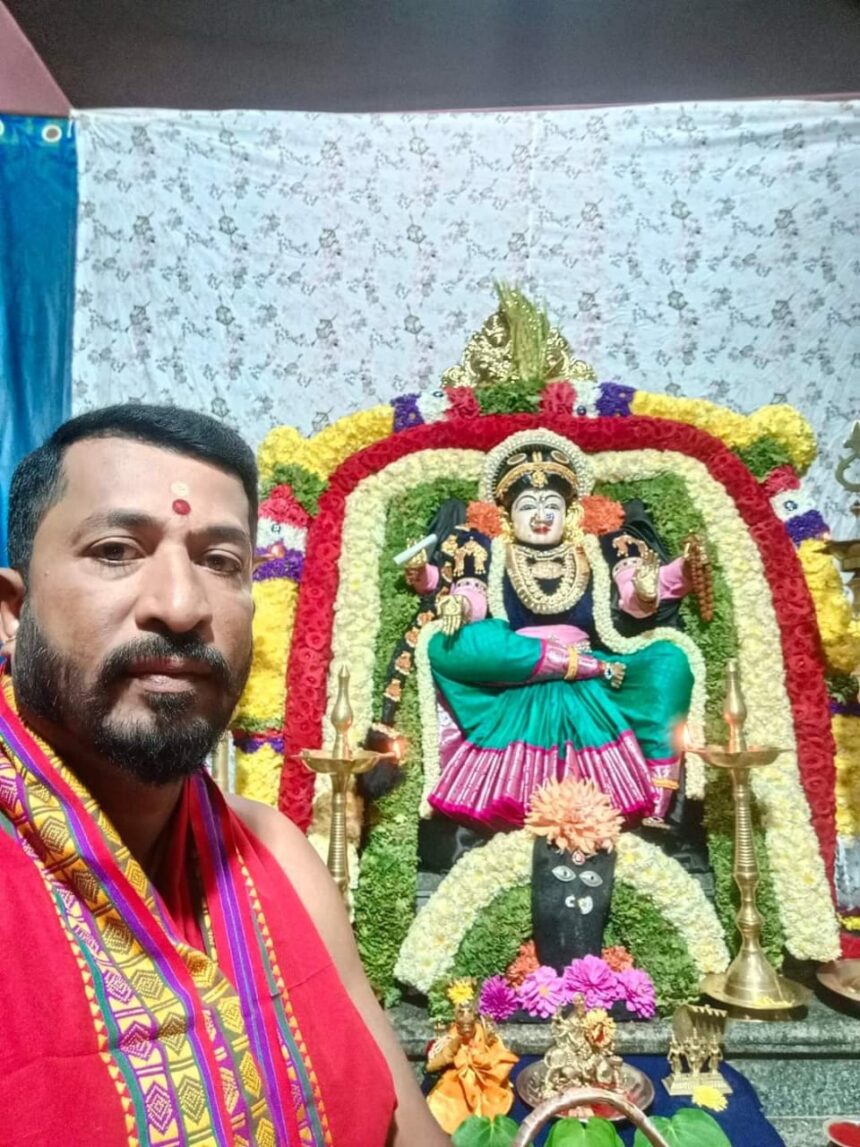  ಶ್ರೀ ಮುನೇಶ್ವರ ಸ್ವಾಮಿ ದೇವಸ್ಥಾನ ಟ್ರಸ್ಟ್ ವತಿಯಿಂದ ನವರಾತ್ರಿ ಪೂಜಾ ಮಹೋತ್ಸವ