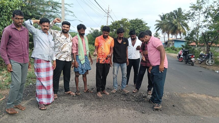 ನಿಮಗೆ ಮತ ಹಾಕಿದ್ದೇವೆ, ರಸ್ತೆ ನಿರ್ಮಿಸಿ ಎಂದ ಮತದಾರ