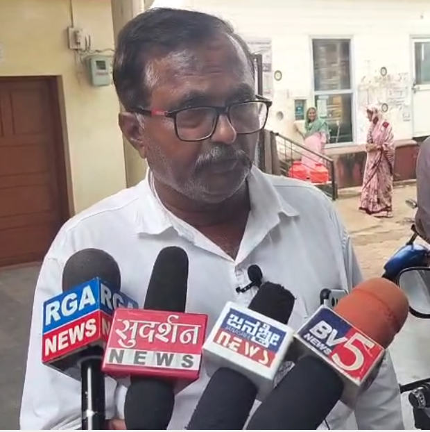 ಕುಡಚಿ ಗ್ರಾಮ ಪಂಚಾಯ್ತಿಯಲ್ಲಿ ಭ್ರಷ್ಠಾಚಾರ: ಆರೋಪ ಕುಡಚಿ ಗ್ರಾಮ ಪಂಚಾಯ್ತಿಯಲ್ಲಿ ಭ್ರಷ್ಠಾಚಾರ: ಆರೋಪ