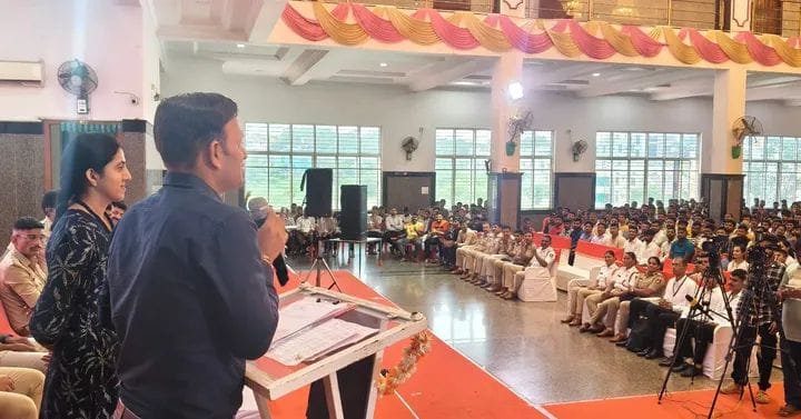 ಸ್ಪರ್ಧಾತ್ಮಕ ಪರೀಕ್ಷೆಗಳ ತಯಾರಿಗೆ ವಿಶೇಷ ಕಾರ್ಯಾಗಾರ ಸ್ಪರ್ಧಾತ್ಮಕ ಪರೀಕ್ಷೆಗಳ ತಯಾರಿಗೆ ವಿಶೇಷ ಕಾರ್ಯಾಗಾರ